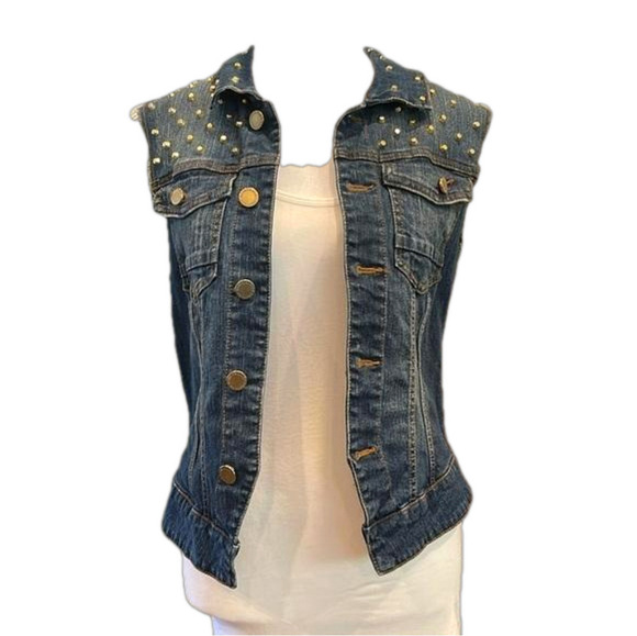 Romeo & Juliet Couture denim medium women’s metal studded vest with raw arm edge - Picture 4 of 11